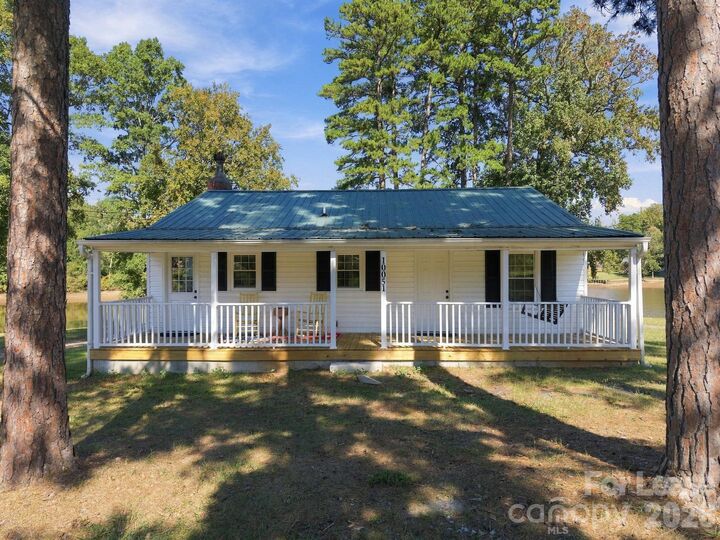 Property Photo:  10051 Linwood Southmont Road  NC 27292 