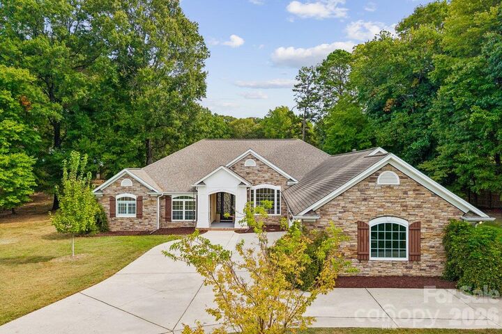 Property Photo:  5329 Kuykendall Road  NC 28270 