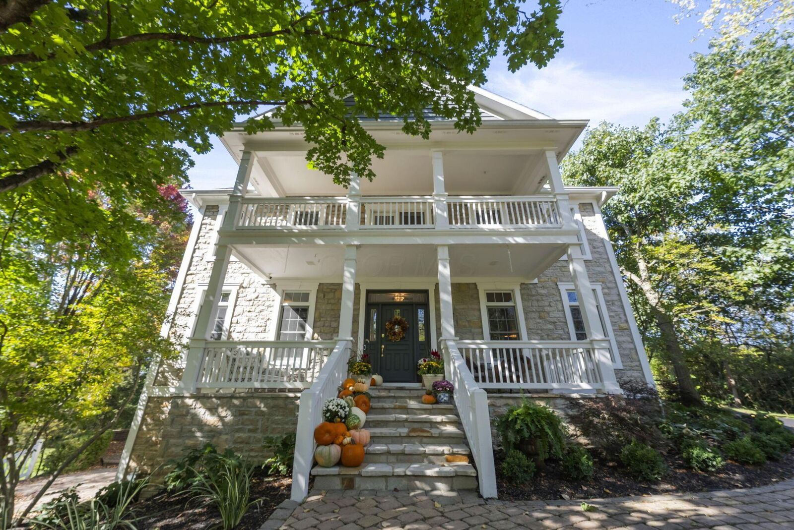 Property Photo: 9776 Erin Woods Drive OH 43017