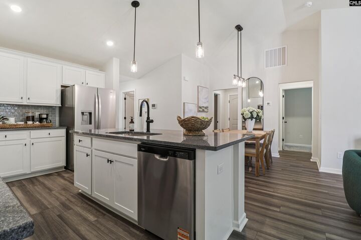 Property Photo: 332 Ryegrass SC 29212