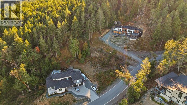 Property Photo:  5055 Broad Ridge Place  BC V0R 2H0 