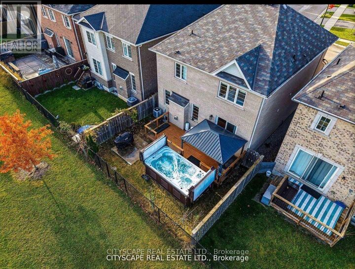 Property Photo:  28 Celano Drive  ON L8B 1V3 