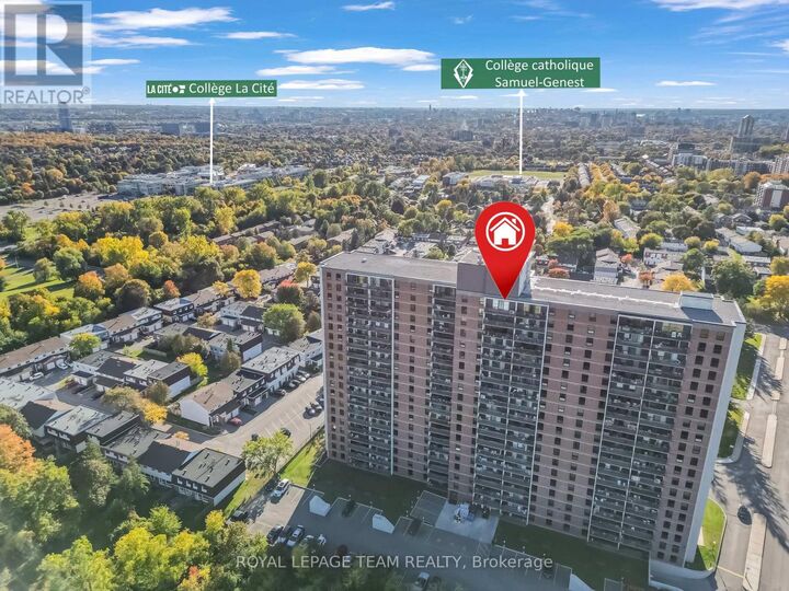 Property Photo: 665 Bathgate Drive 1804 ON K1K 3Y4