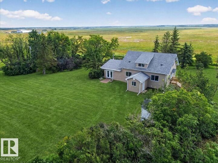 Property Photo: 543069 Range Road 191 AB T0B 0W0