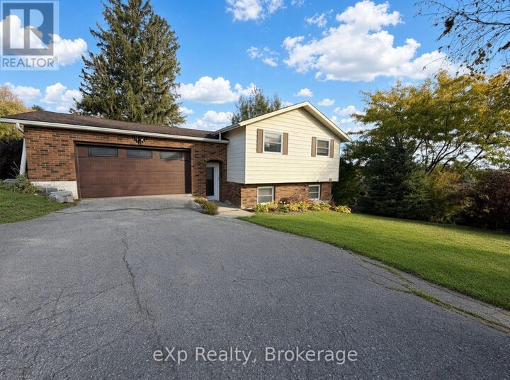 Property Photo:  9 Charlotte Street  ON N0G 2V0 