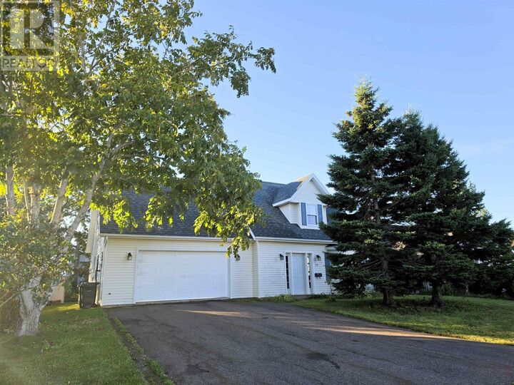 Property Photo:  28 Arcona Drive  PE C1A 8C9 