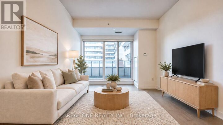 Property Photo:  30 Shore Breeze Drive 231  ON M8V 0J1 