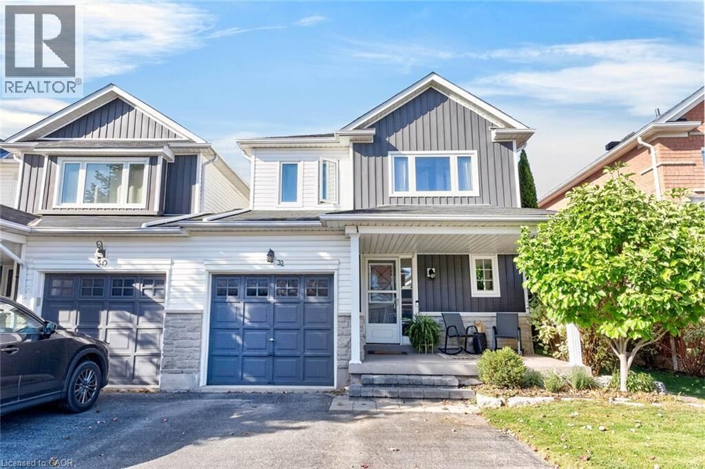 Property Photo:  32 Primeau Avenue  ON L1M 2B7 