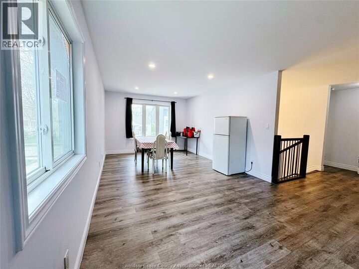 Property Photo:  475 Josephine Room A  ON N9B 2K9 