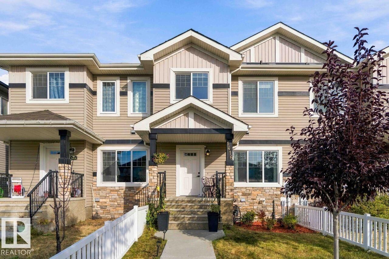 Property Photo: 1416 26 Av NW AB T6T 0W1