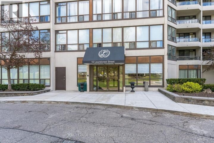 Property Photo:  10 Laurelcrest Street 104  ON L6S 5Y3 