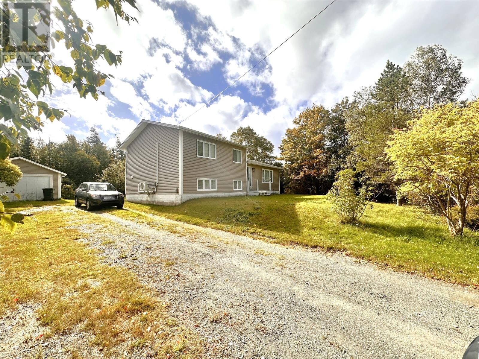 Property Photo:  17 Burdrew Place  NL A1X 7K1 
