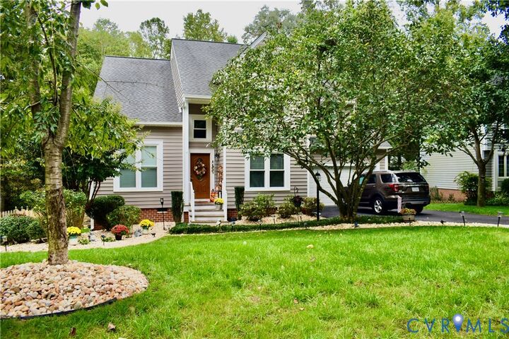 Property Photo:  5415 Meadow Chase Road  VA 23112 