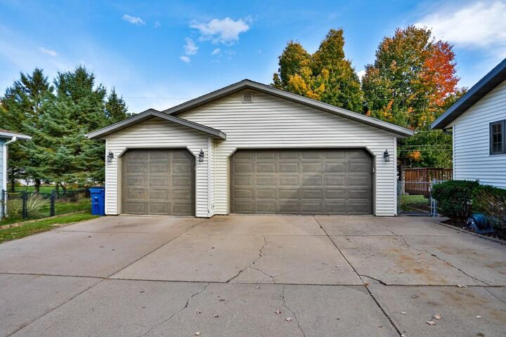 Property Photo: 1433 N 16th Avenue WI 54401