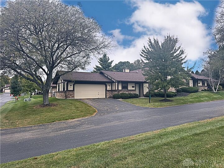 Property Photo: 26 Tamarack Trail OH 45066