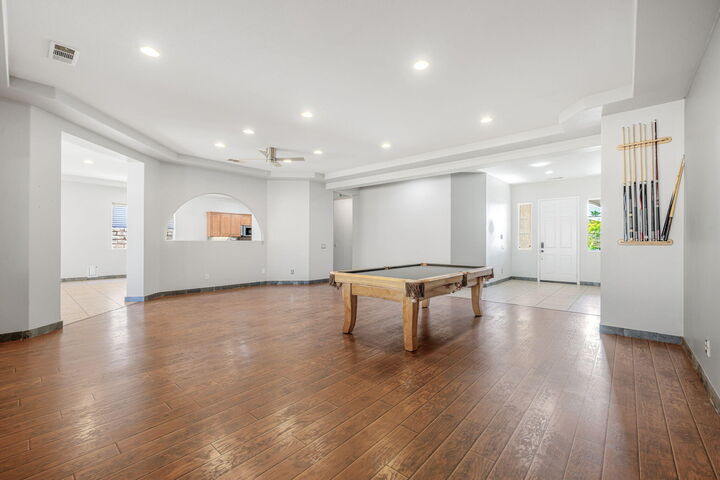 Property Photo: 43425 Sentiero Drive CA 92203
