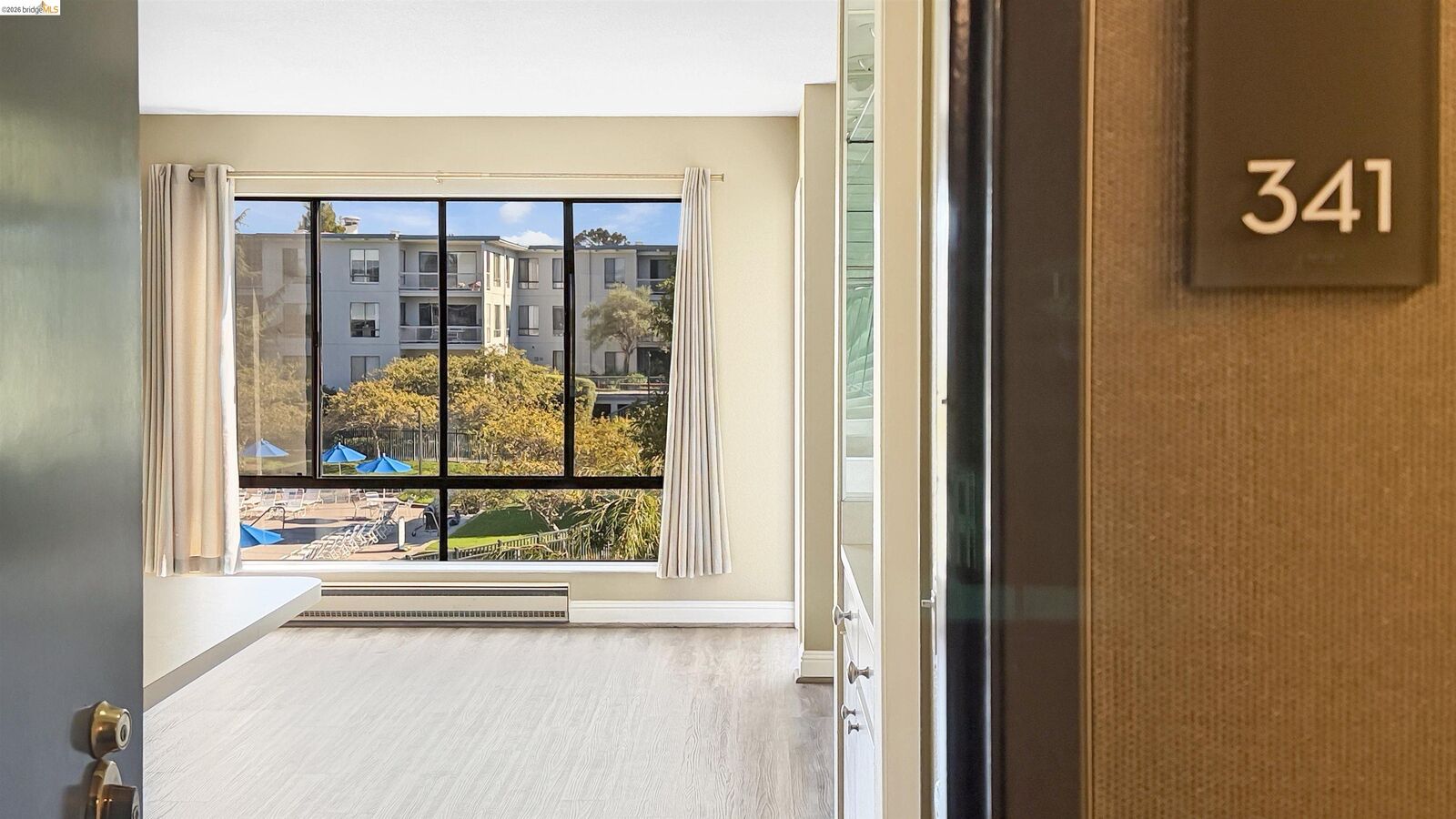 Property Photo:  6 Commodore Drive C341  CA 94608 