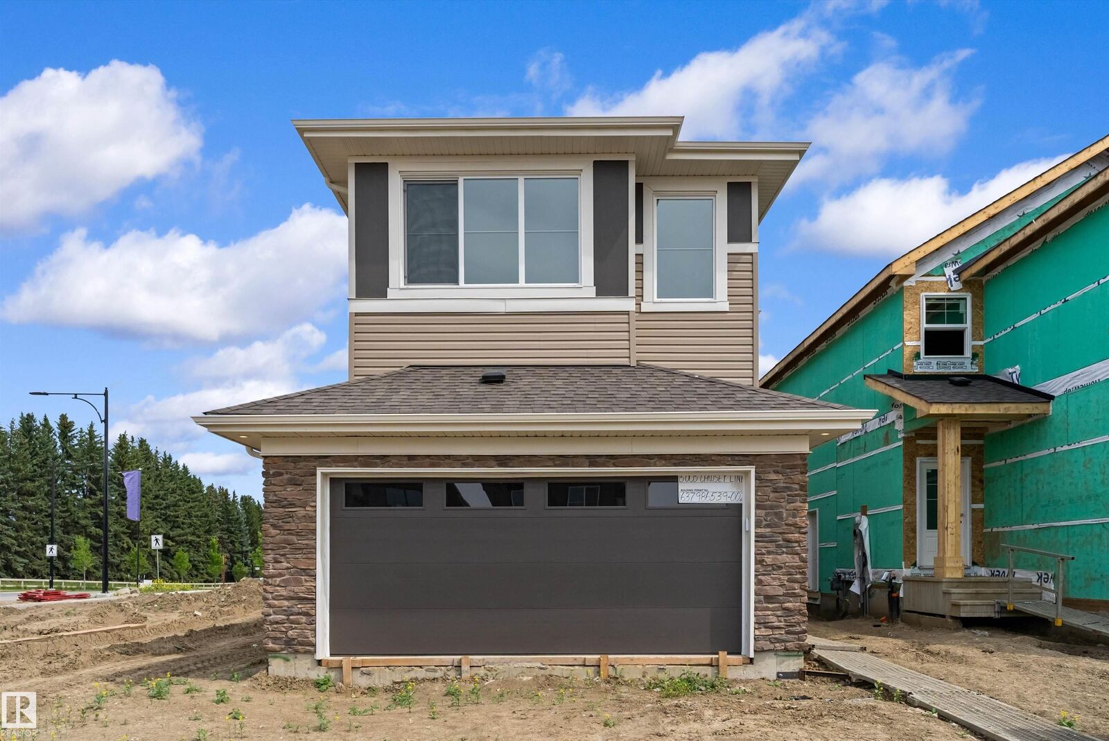 Property Photo: 5005 Cawsey Link SW AB T6W 5G4