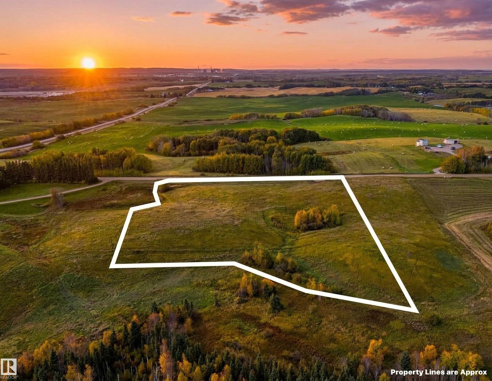 Property Photo:  SW 1/4 - Sec 5 - Twp 53 - Rge 2 - W5  AB T7Y 2M4 