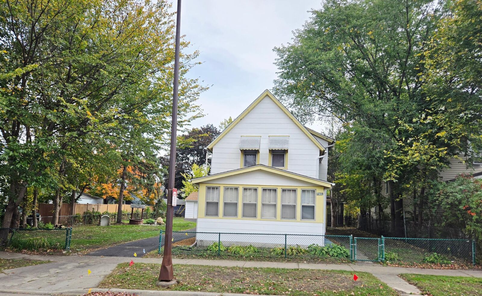 Property Photo: 1156 Galtier Street MN 55117