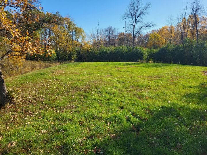 Property Photo:  813, 819 & 823 Thomas Drive NE  MN 56308 