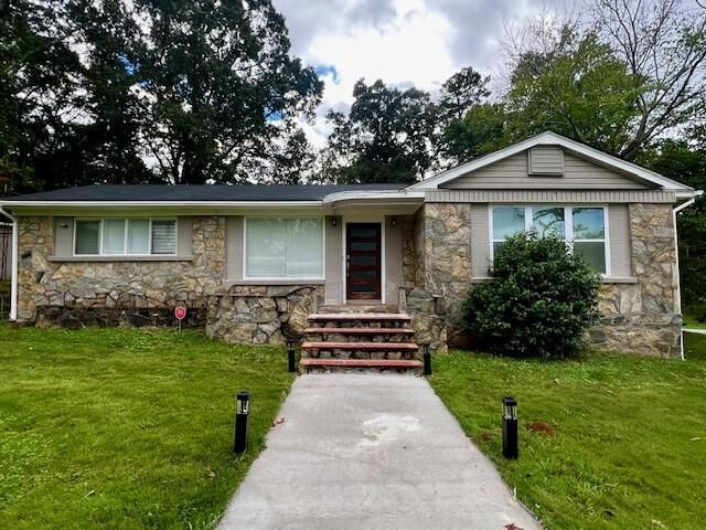 Property Photo:  141 Fairview Drive  GA 30213 