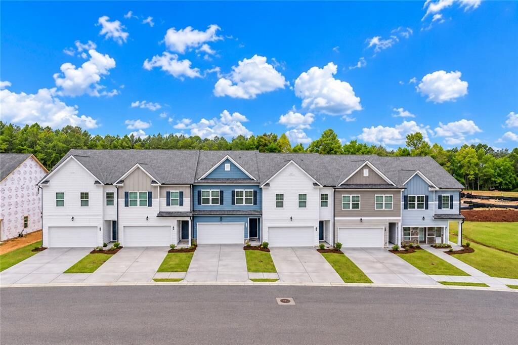 Property Photo:  1110 Edinberg Dr Drive  GA 30180 