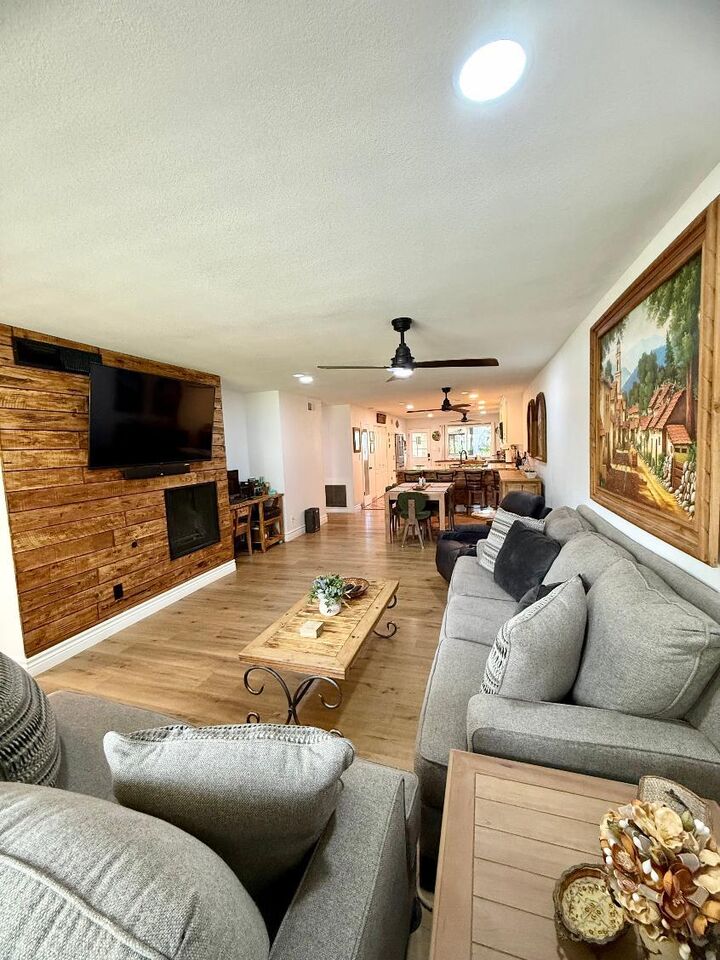Property Photo: 4902 N Sequoia Drive 104 CA 93705