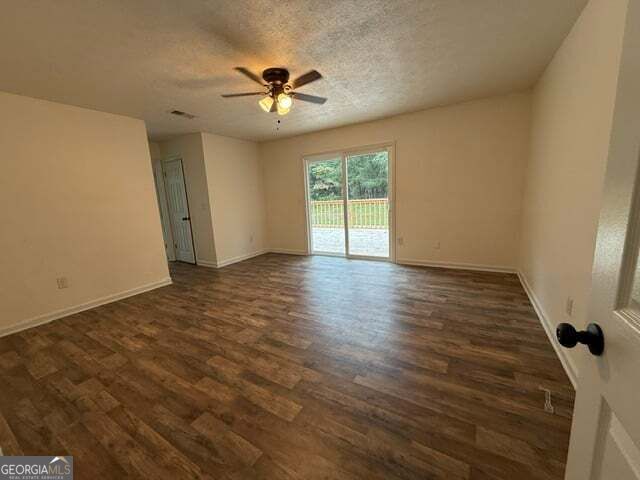 Property Photo:  6567 Oakwood Drive  GA 30135 