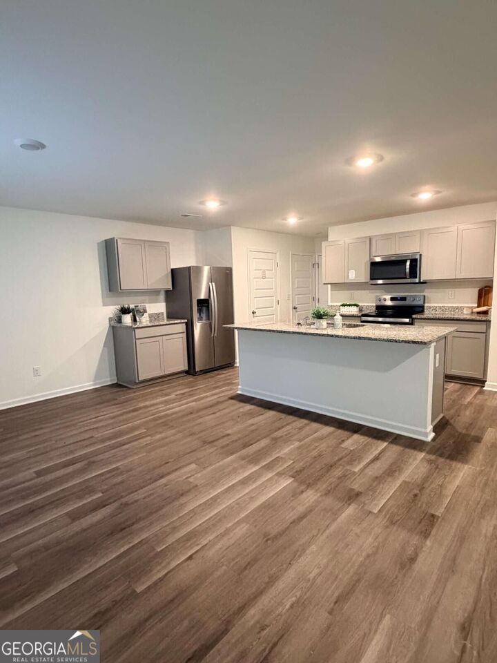 Property Photo: 214 Coastal Drive 214 GA 30666