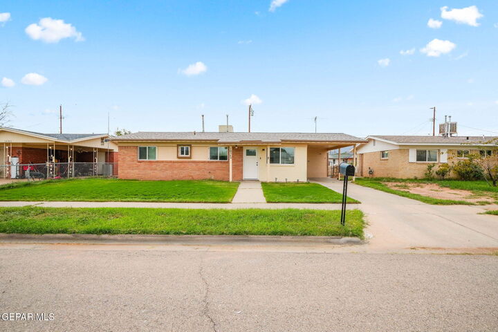 Property Photo:  10369 Redwood Street  TX 79924 