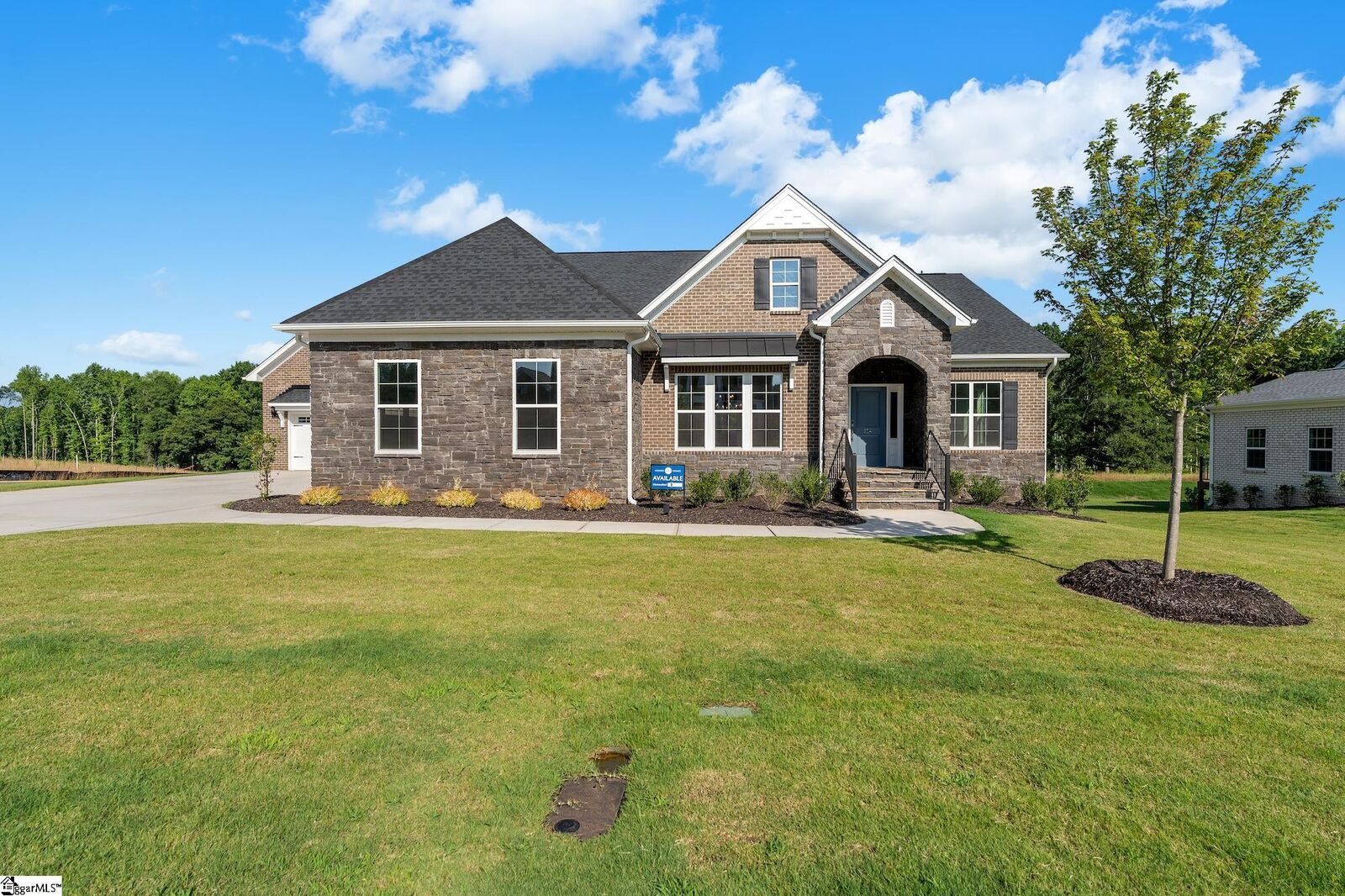 Property Photo: 204 Chandler Court SC 29642