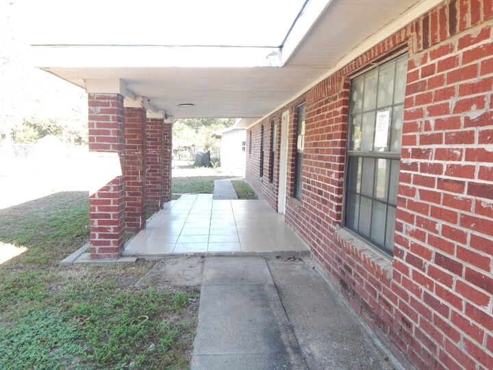 Property Photo:  11636 Browder Traylor Road  TX 77303 