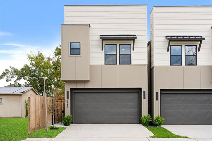 Property Photo:  2717 Sampson Street  TX 77004 
