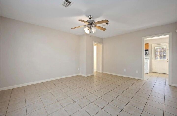 Property Photo: 6713 Barney Road TX 77092