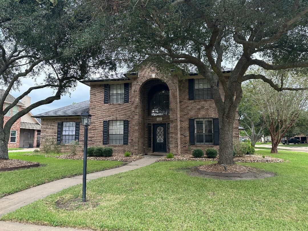 Property Photo:  308 Rosemary Lane  TX 77566 