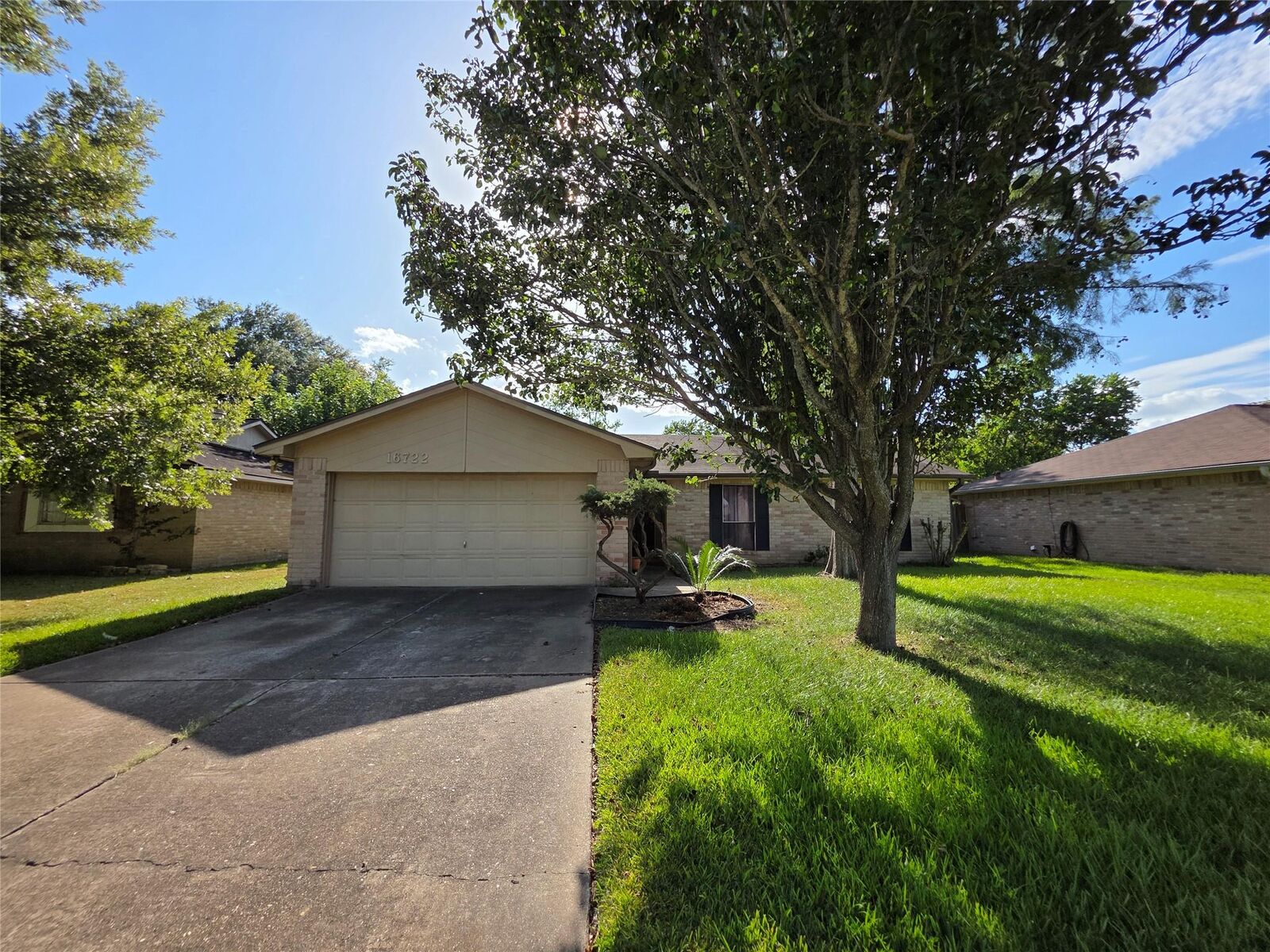 Property Photo:  16722 Ribbonridge Drive  TX 77498 