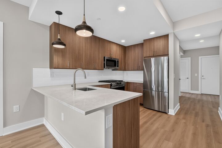 Property Photo:  72 Vroom St 606  NJ 07306 