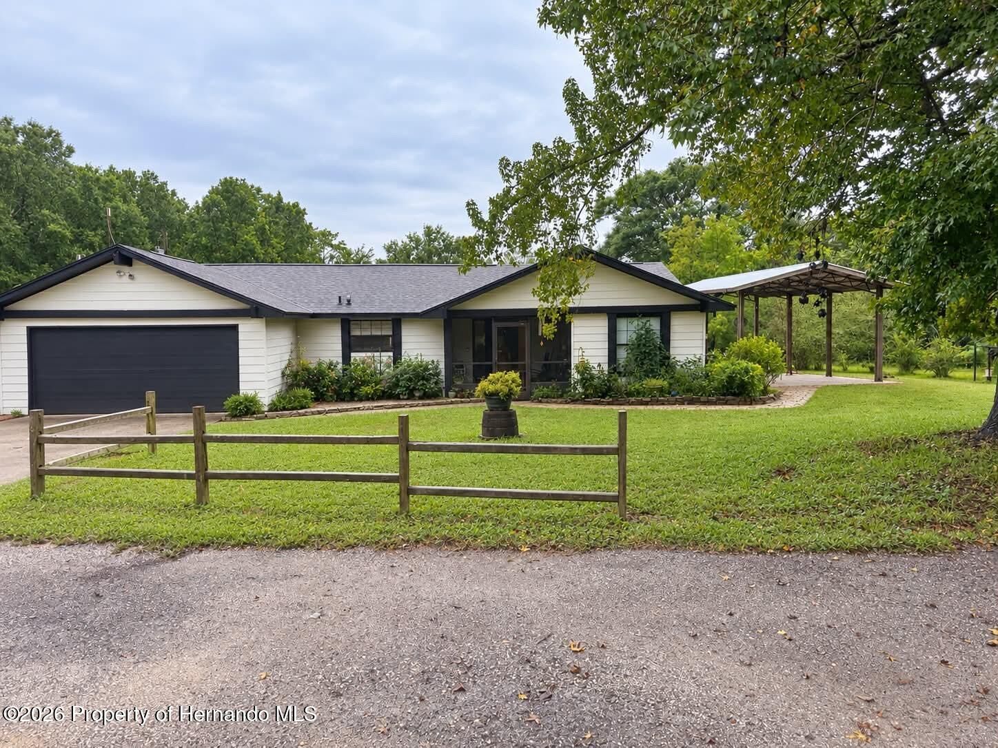 Property Photo:  15155 Dusty Pine Trail  FL 34613 