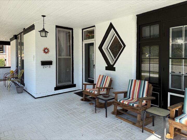 Property Photo:  415 N Geiger Street  IN 47542 