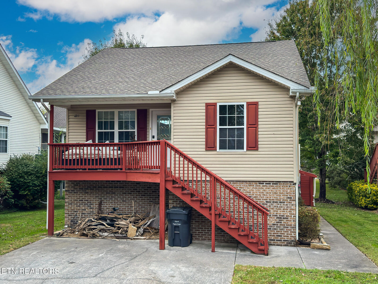Property Photo: 851 Plantation Drive TN 37863