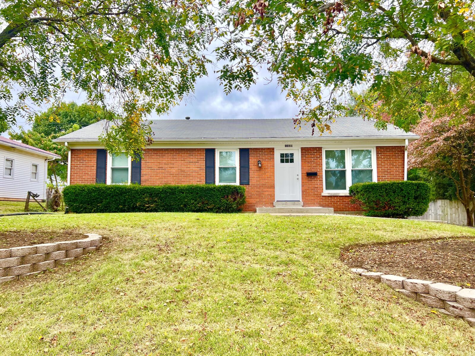 Property Photo: 1109 Meridian Drive KY 40504