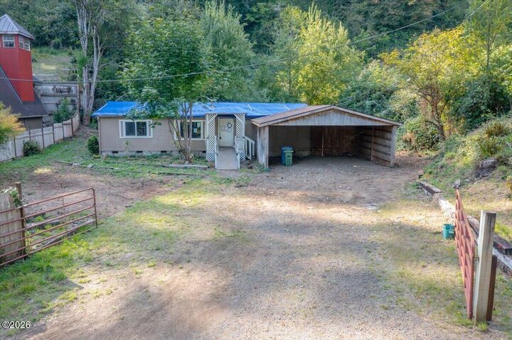 Property Photo: 1349 NW Arcadia Road OR 97391