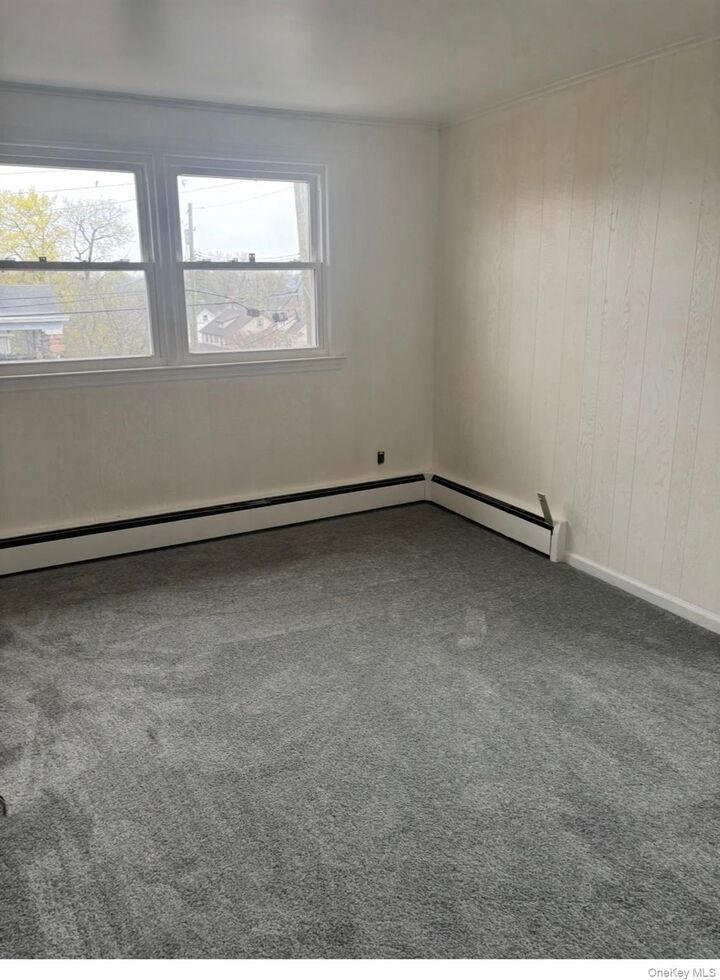 Property Photo:  10 Rockland Avenue  NY 10573 