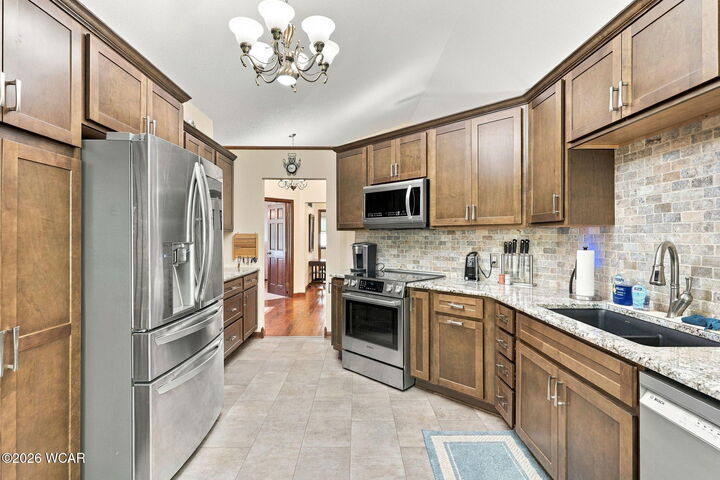 Property Photo:  1020 Fox Run Road  OH 45840 
