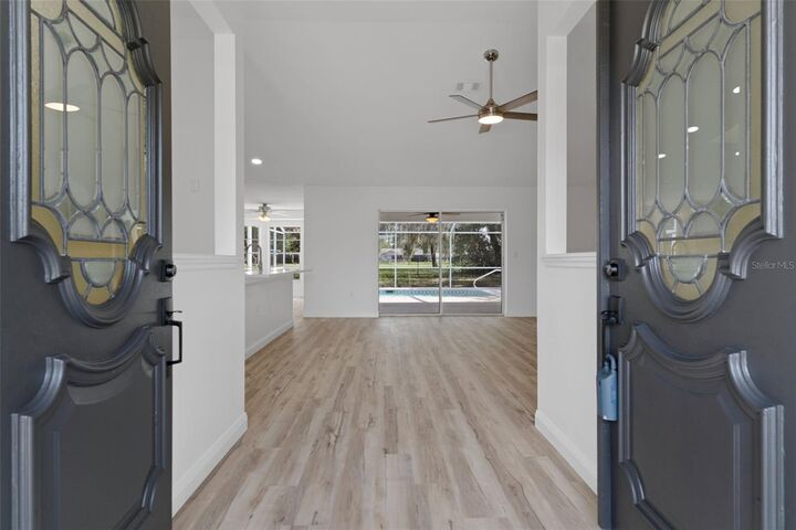 Property Photo: 10220 Swanson Court FL 34608