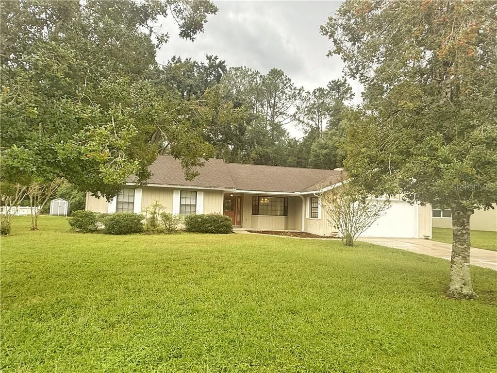 Property Photo:  17 Sycamore Circle  FL 34446 
