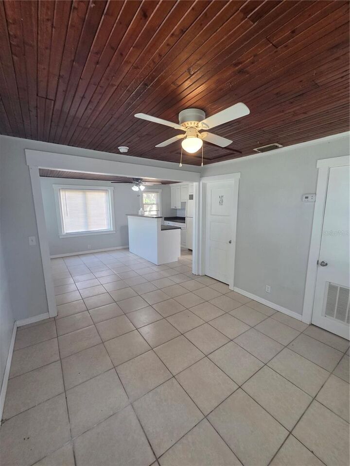 Property Photo: 5519 43rd Street N FL 33714