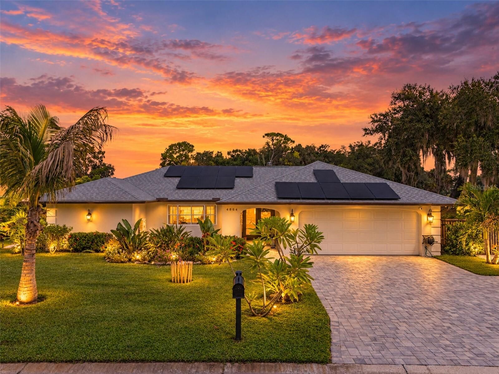 Property Photo:  4864 Hawkshead Park  FL 34241 
