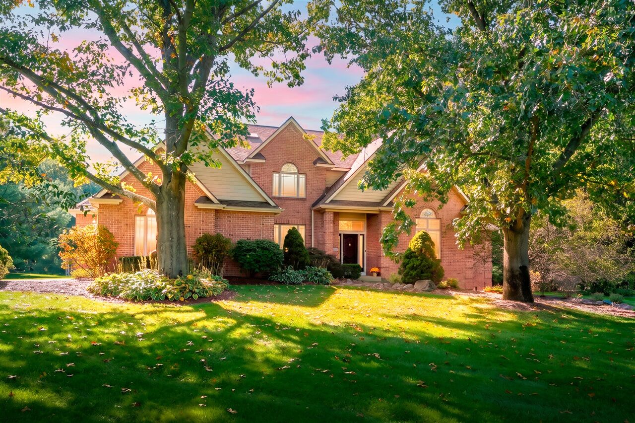 Property Photo:  60850 Valley View Boulevard  MI 49071-8513 